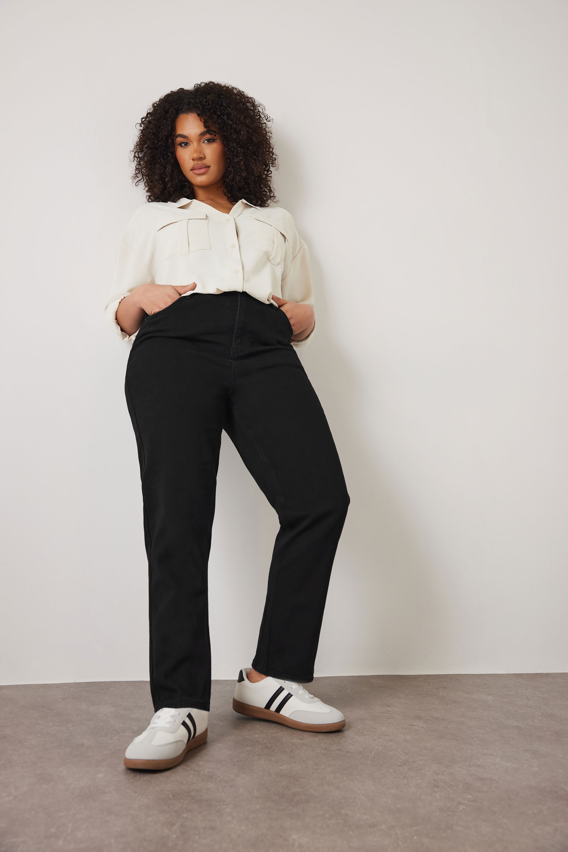 EVANS Plus Size Black Denim Mom Jeans | Evans 3