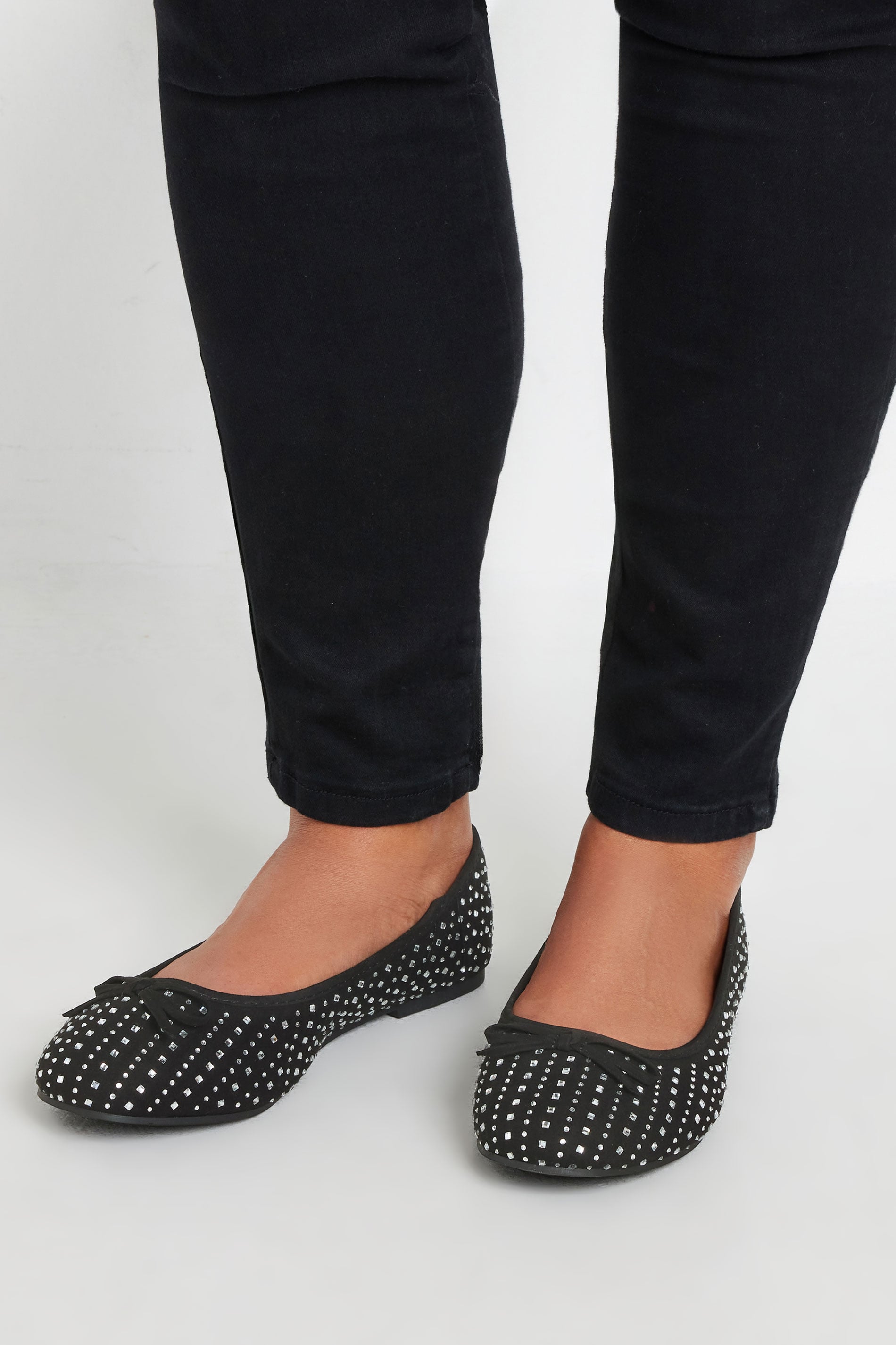 Women's Black Yours Sparkly Ballerina Pumps In Extra Wide Eee Fitsize 9Eee