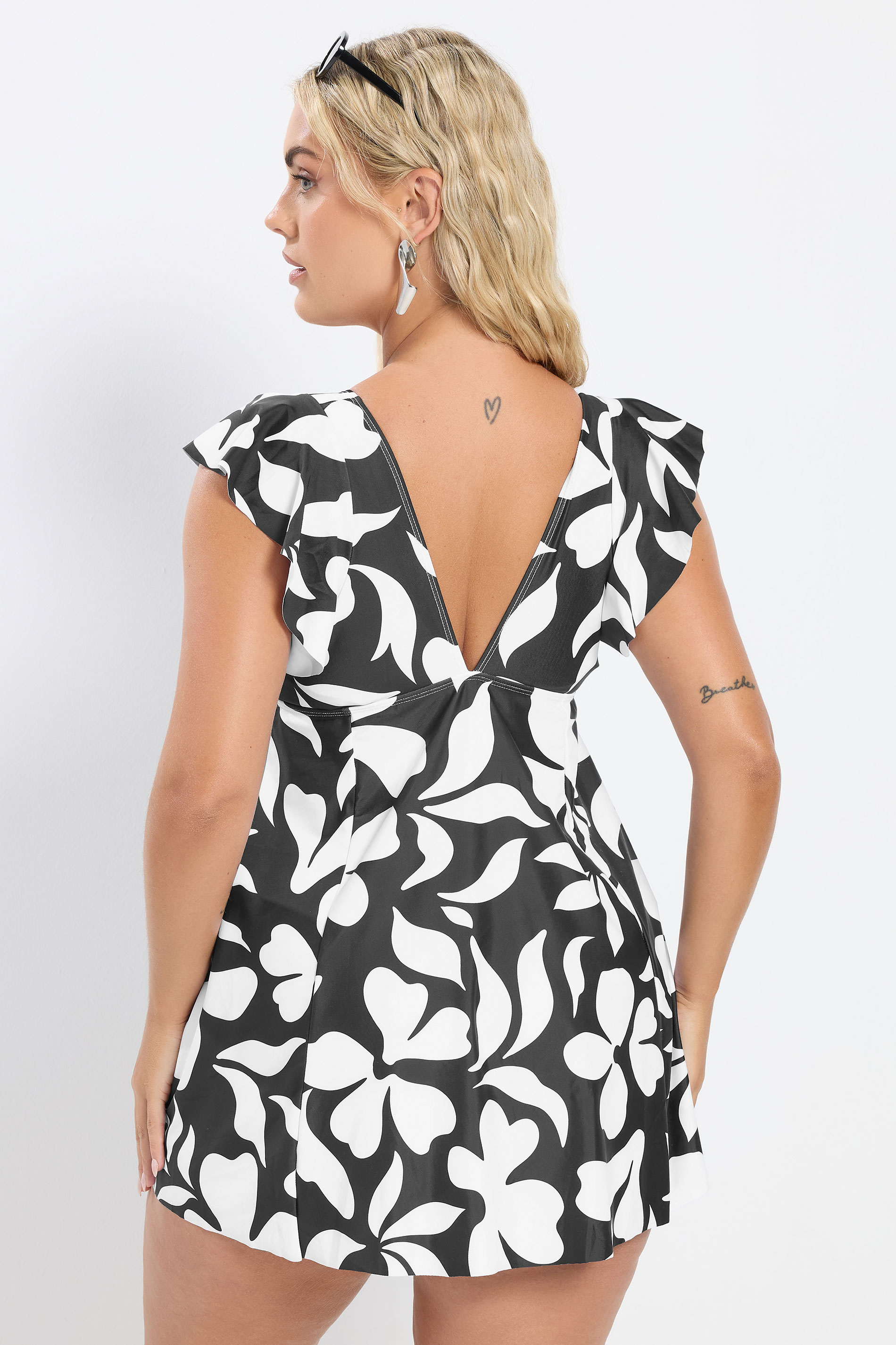 YOURS Plus Size Black Floral Print Swim Dress | Yours Clothing 4
