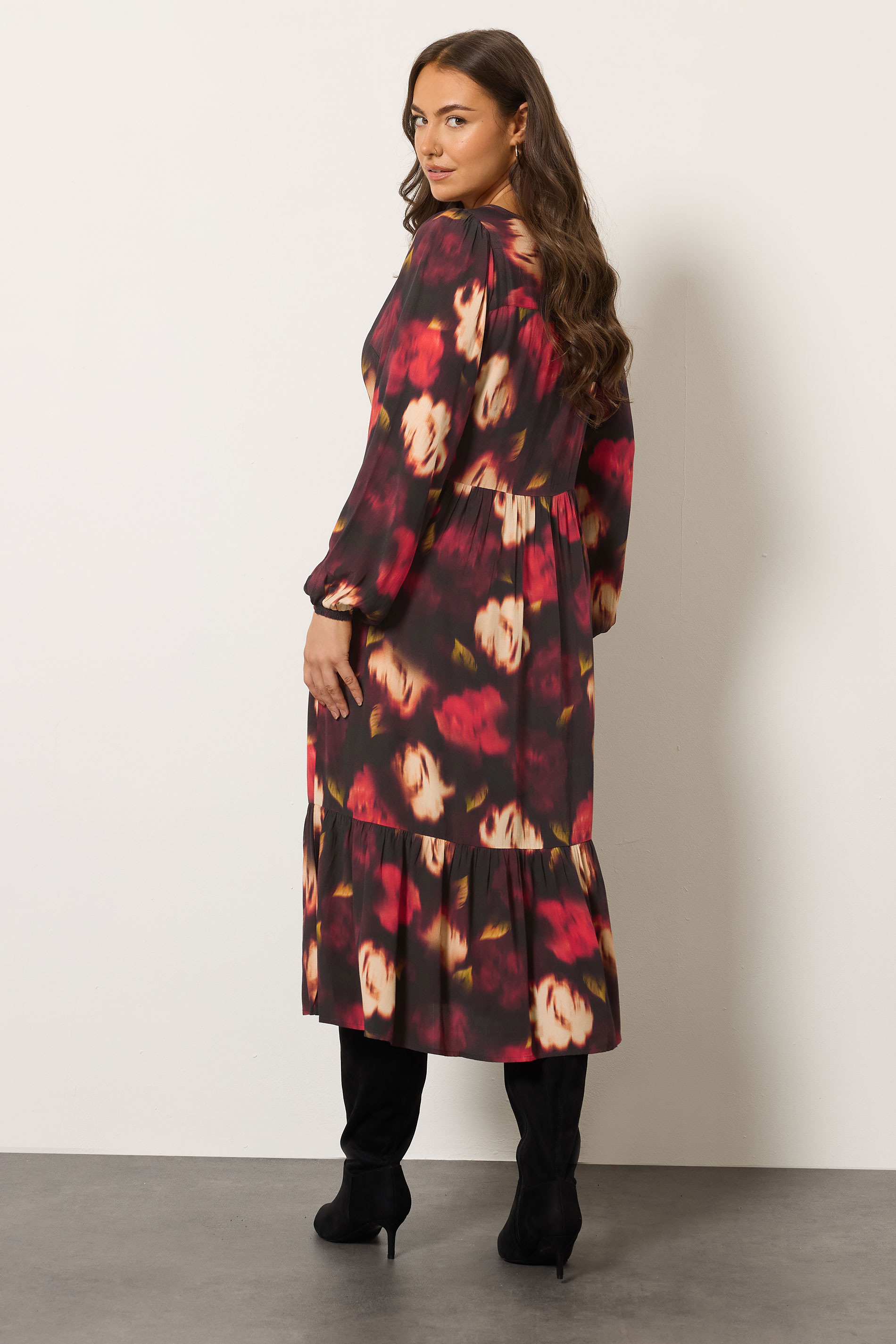 EVANS Plus Size Red Blurred Floral Tie Neck Tiered Dress | Evans 2