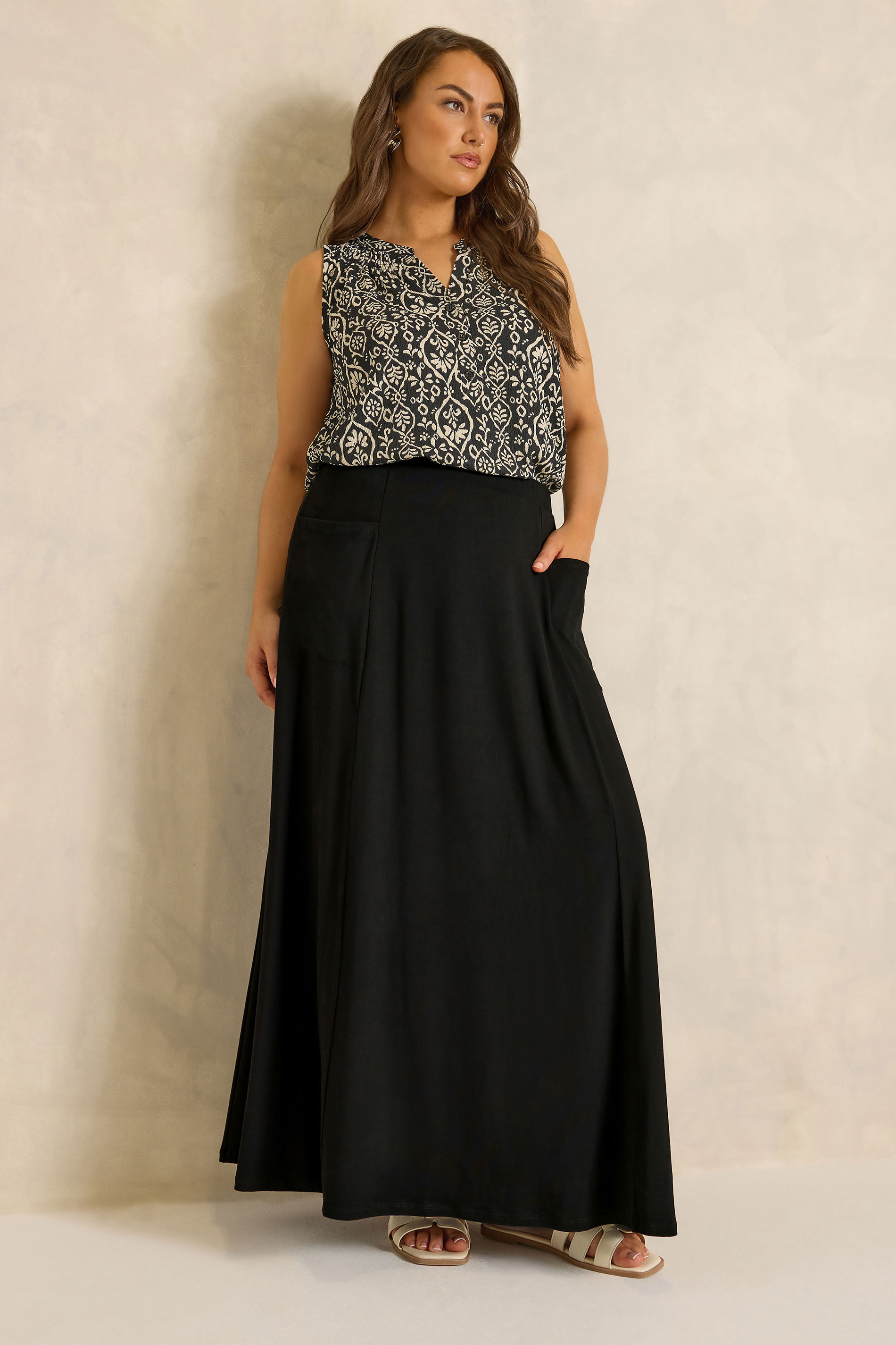 EVANS Plus Size Black Stretch Jersey Midaxi Skirt | Evans 1