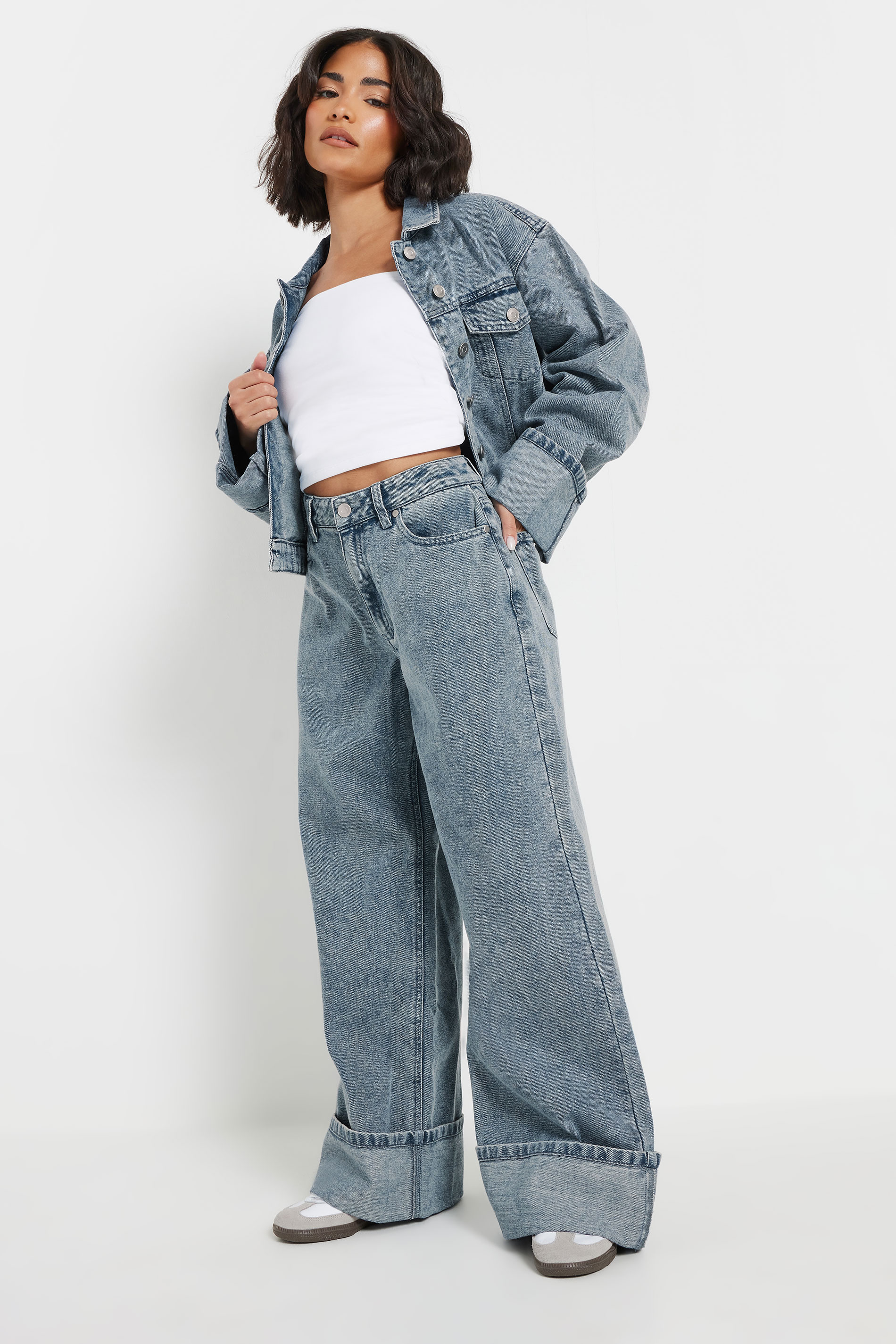 PixieGirl Petite Women's Blue Wash Denim Turn Up Jeans | PixieGirl 3