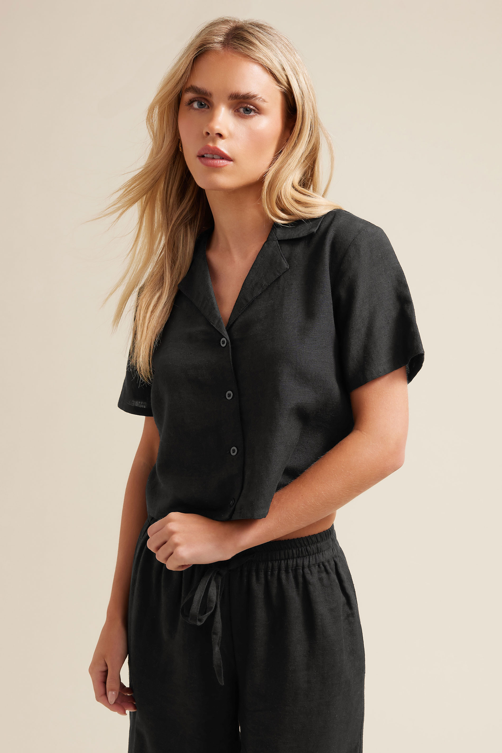 PixieGirl Petite Women's Black Linen Cropped Short Sleeve Shirt | PixieGirl 3