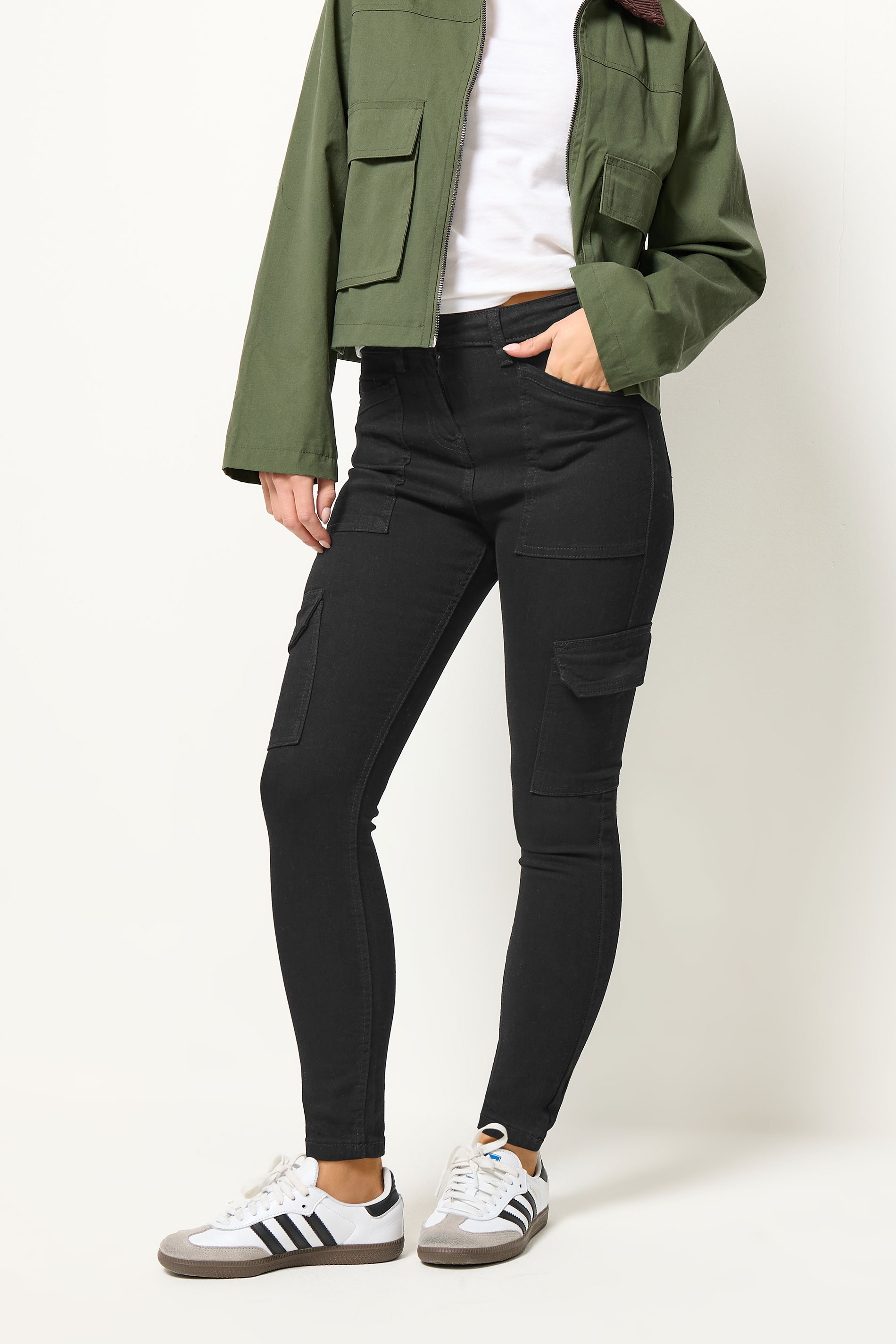 PixieGirl Petite Womens Black Pocket Detail Cargo Skinny Jeans | PixieGirl 1