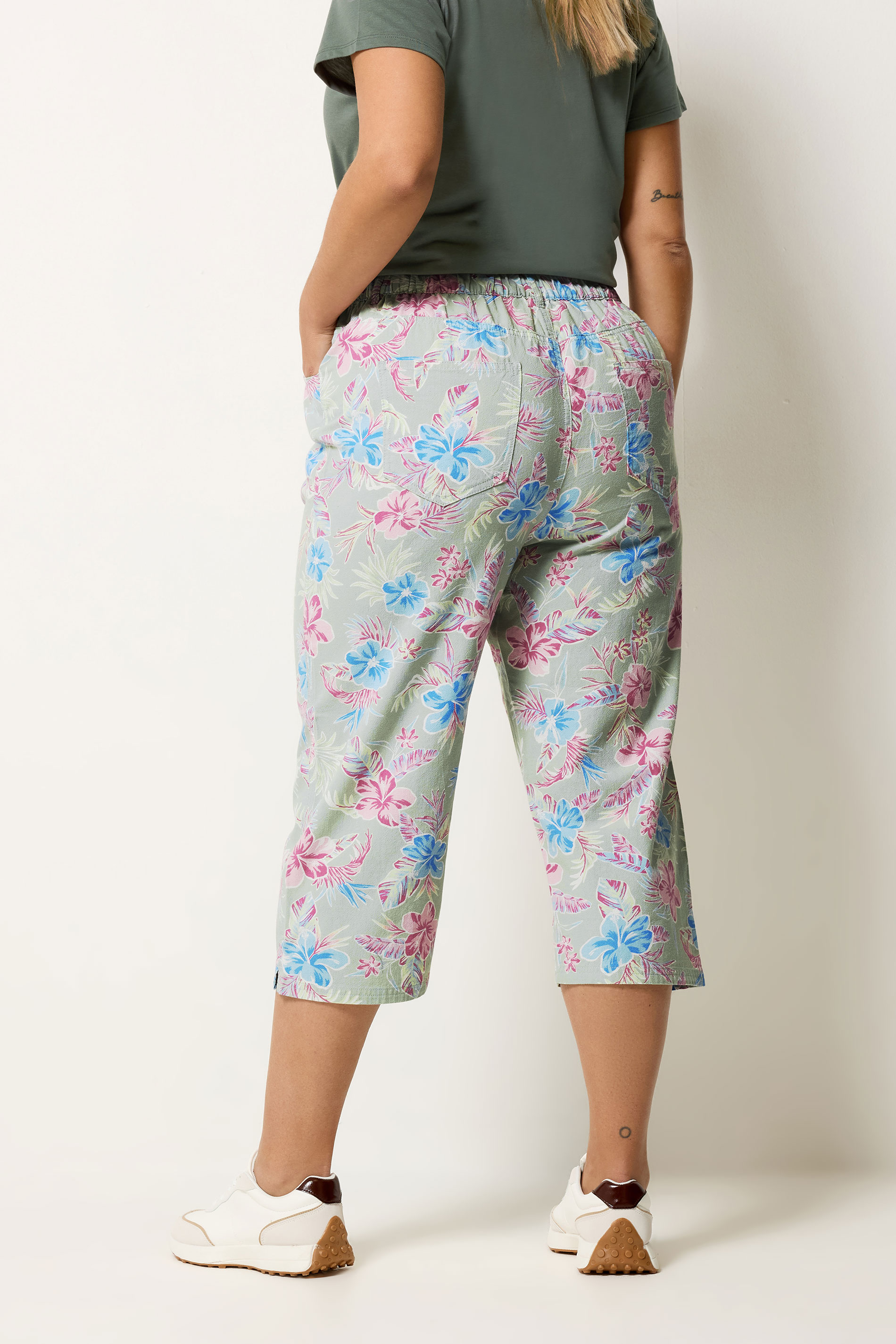 YOURS Plus Size Sage Green Tropical Cropped Trousers | Yours Clothing 2