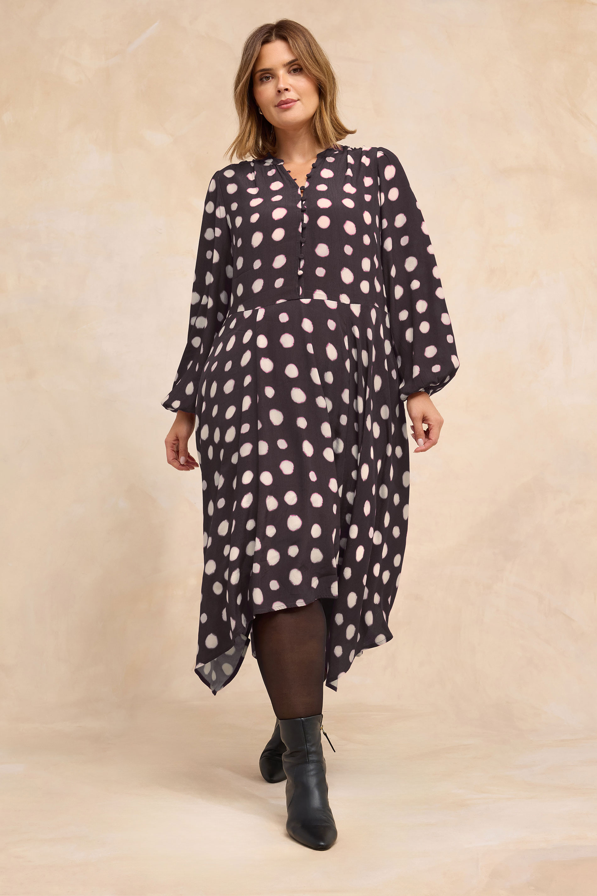 EVANS Plus Size Purple Spot Print Hanky Hem Dress | Evans 2