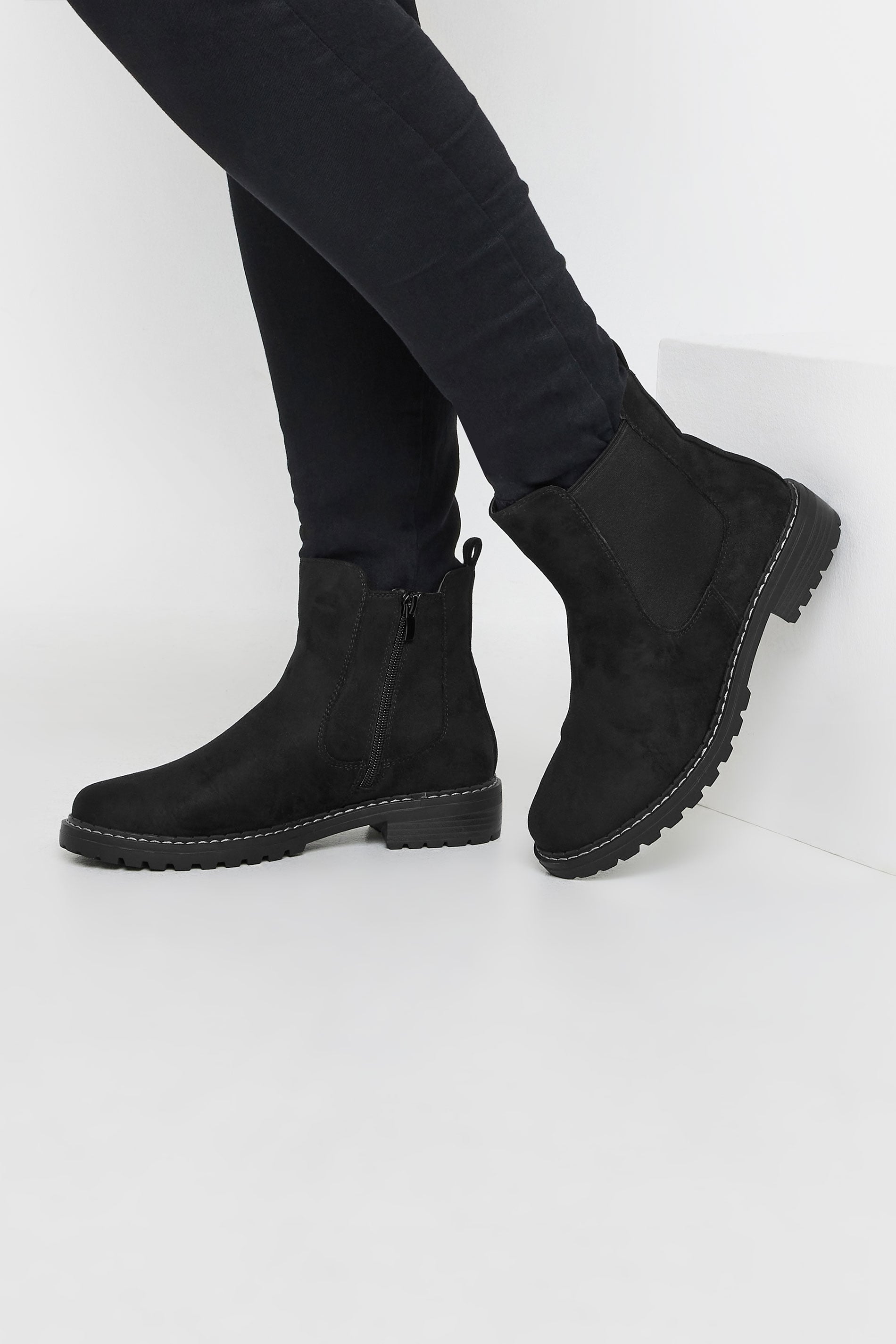 Women's Black Yours Faux Suede Chelsea Boots In Wide E & Extra Wide Eee Fit Size 9Eee