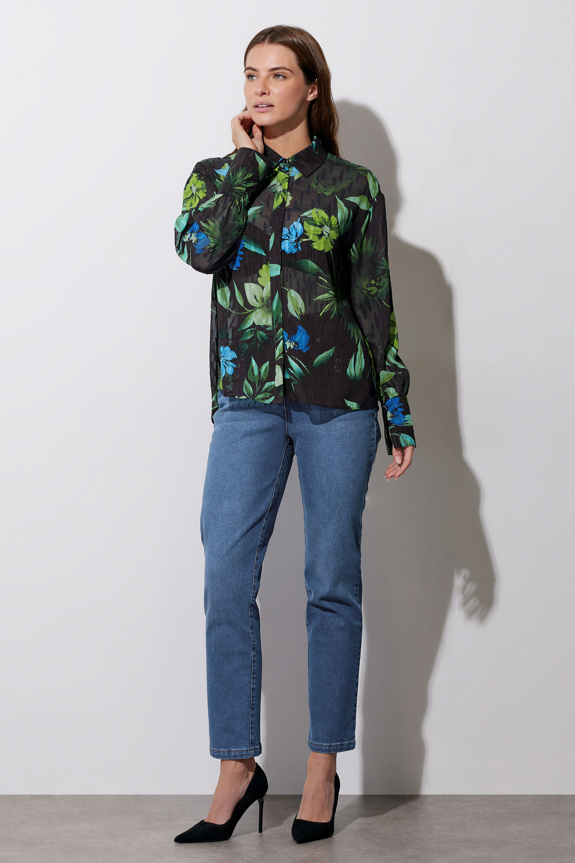 STAR Black Gem Button Floral Print Shirt | StarByJM 1