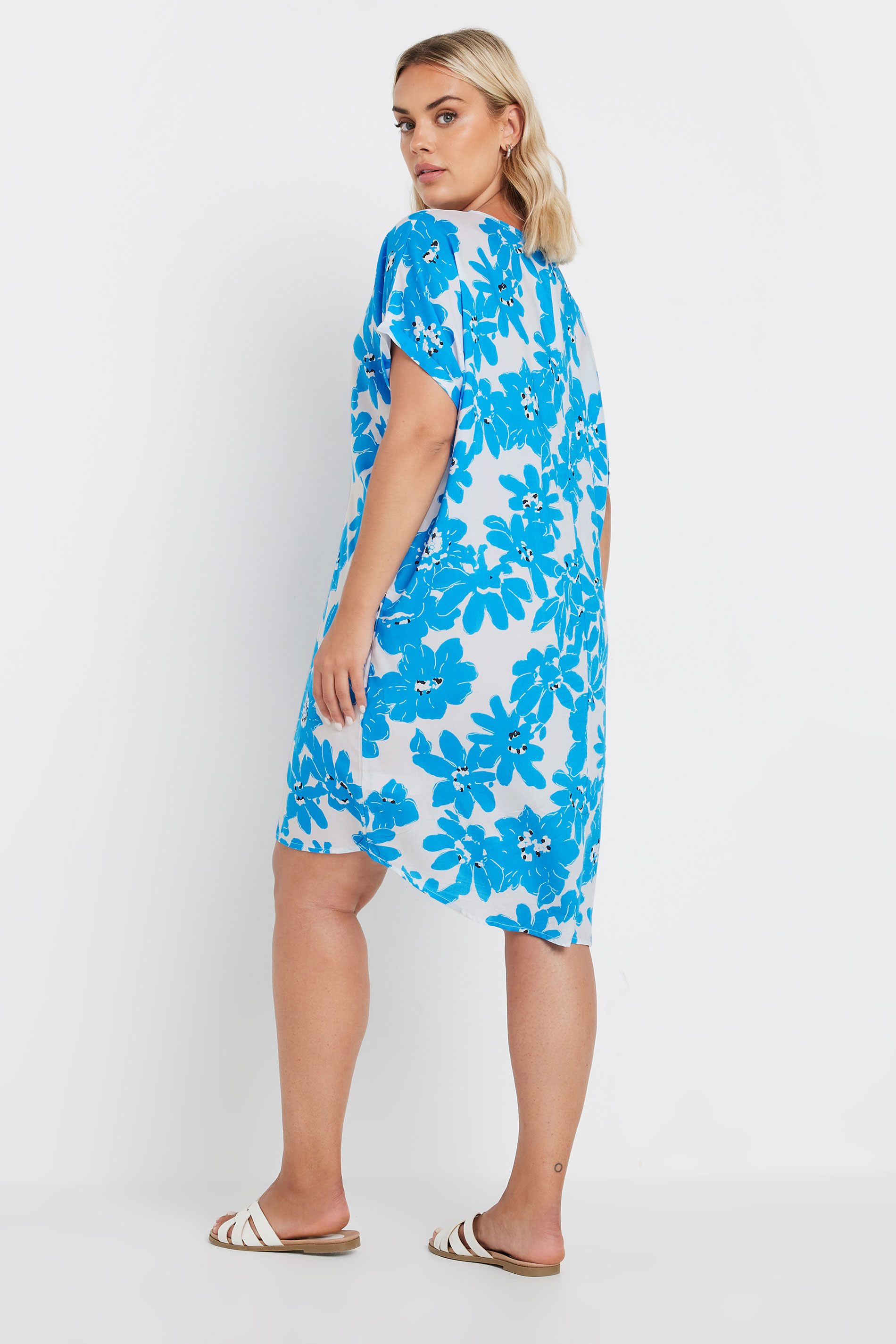 YOURS Plus Size Light Blue Floral Print Tunic Dress | Yours Clothing 2