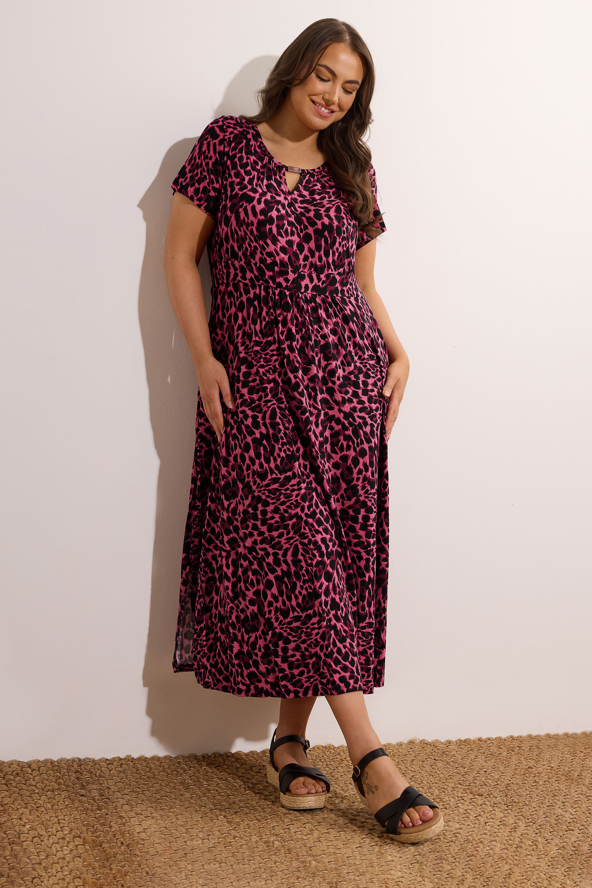 EVANS Plus Size Pink Leopard Print Metal Trim Midaxi Dress | Evans 1