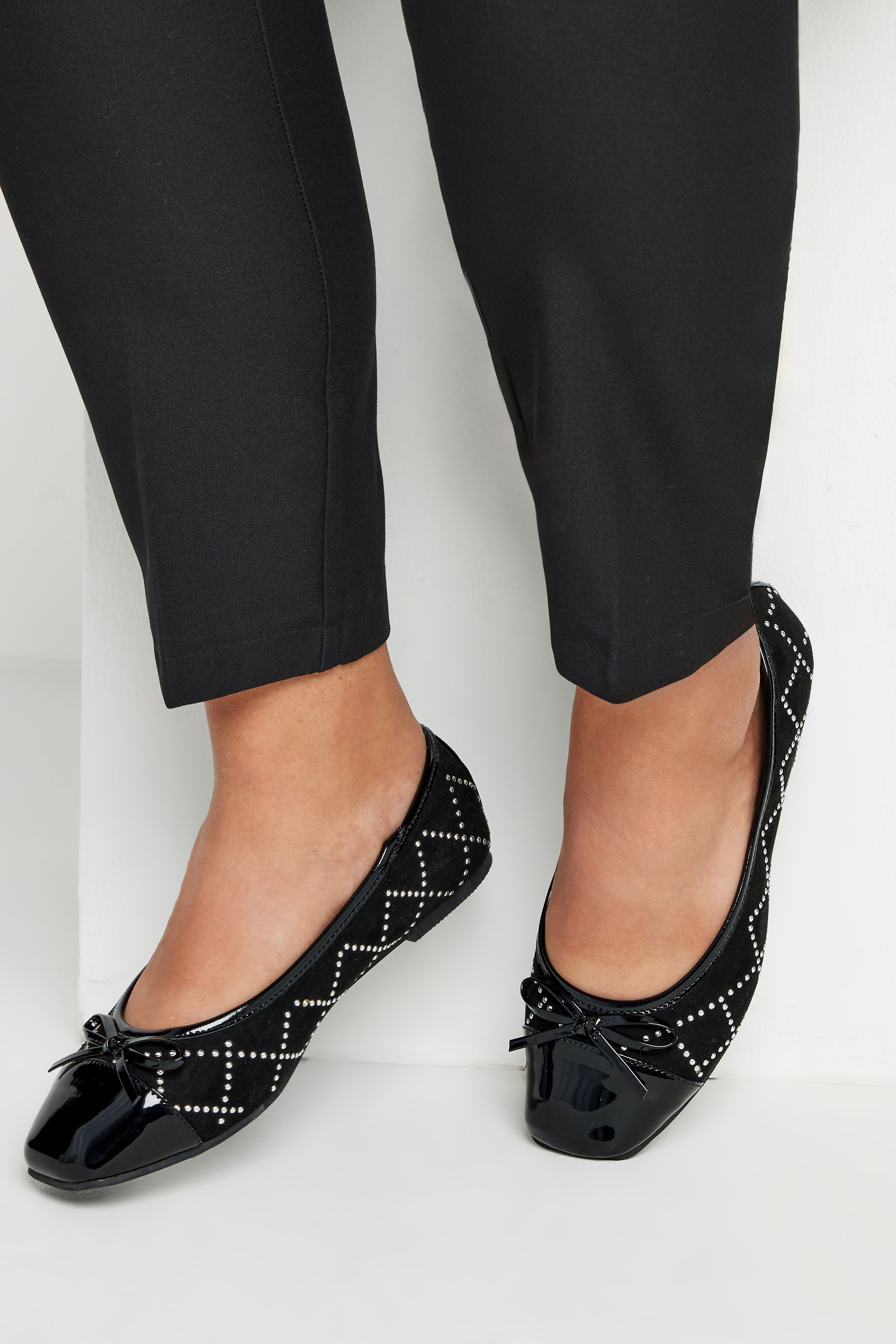 Women's Black Yours Diamante Ballerina Pumps In Extra Wide Eee Fit Size 10Eee
