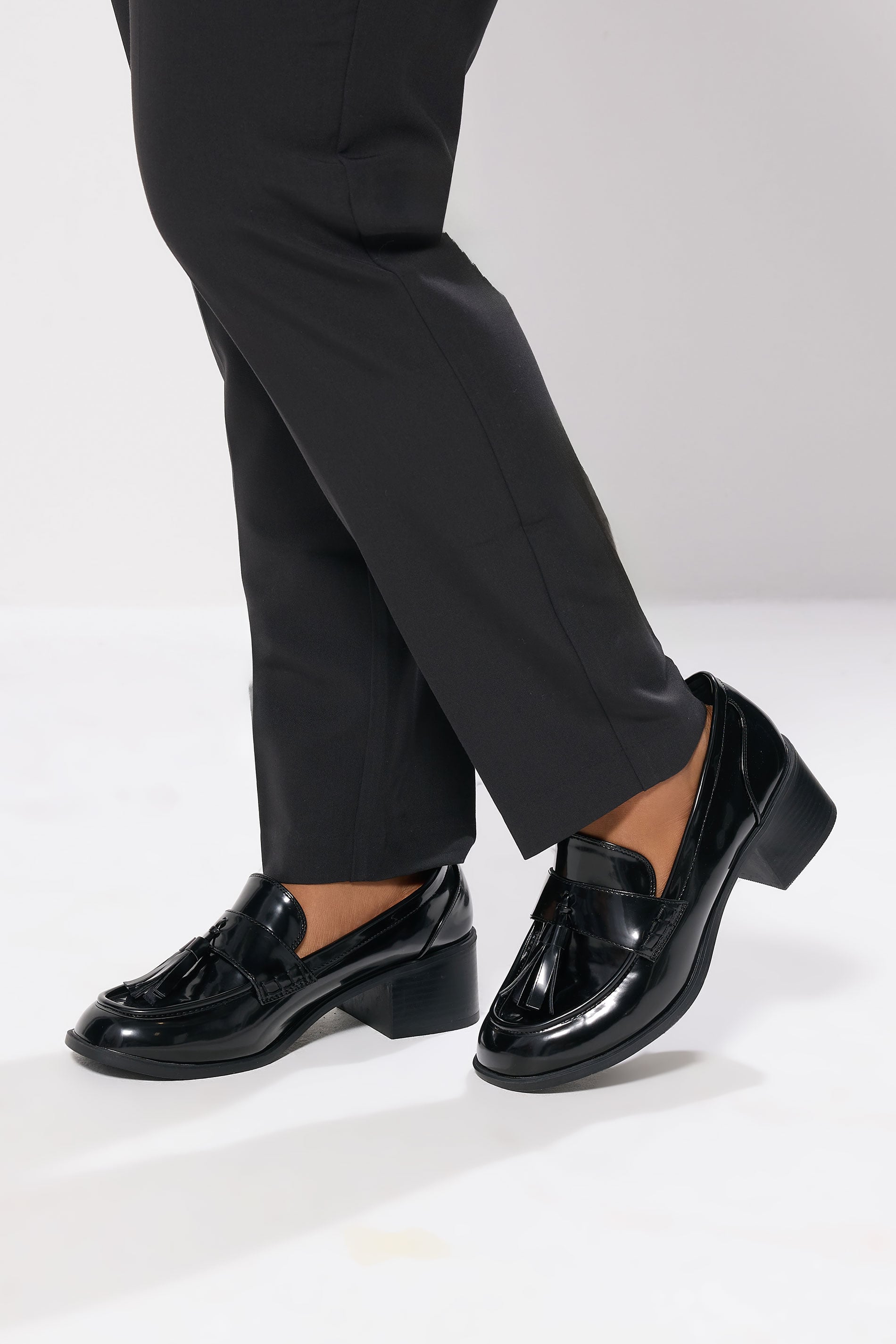 Women's Black Yours Patent Heeled Tassel Loafers In Extra Wide Eee Fit Size 10Eee