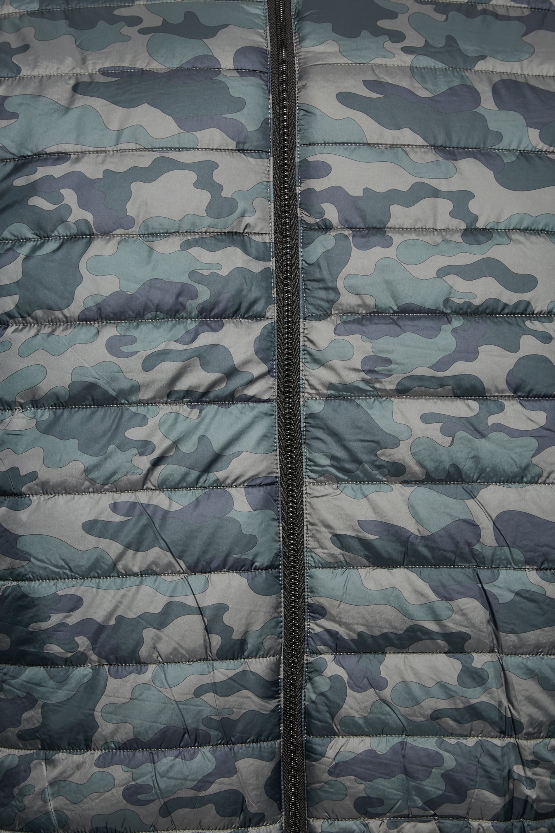 D555 Big & Tall Green Camo Puffer Jacket | BadRhino 2
