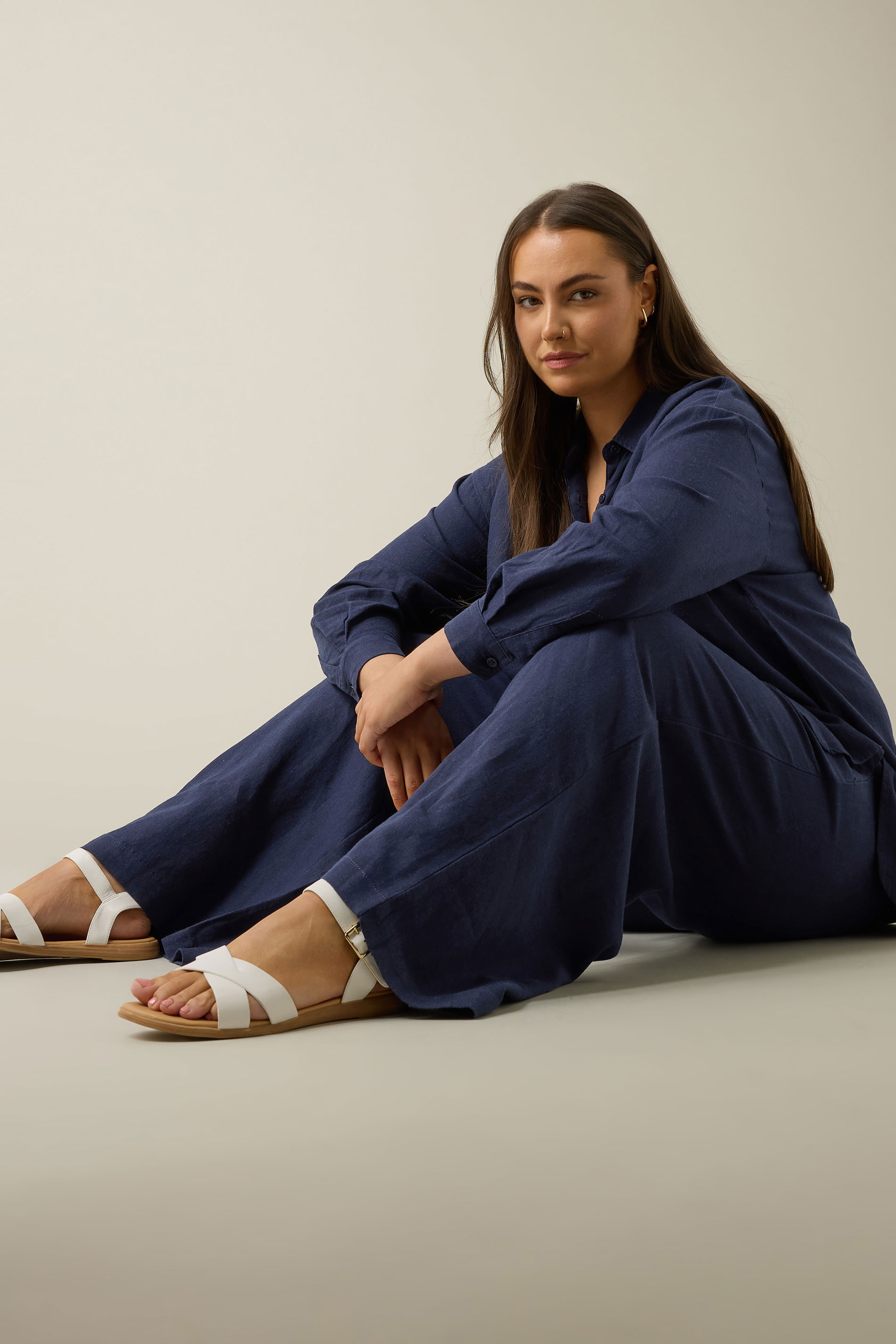 EVANS Plus Size Navy Blue Wide Leg Premium Linen Trousers | Evans 5