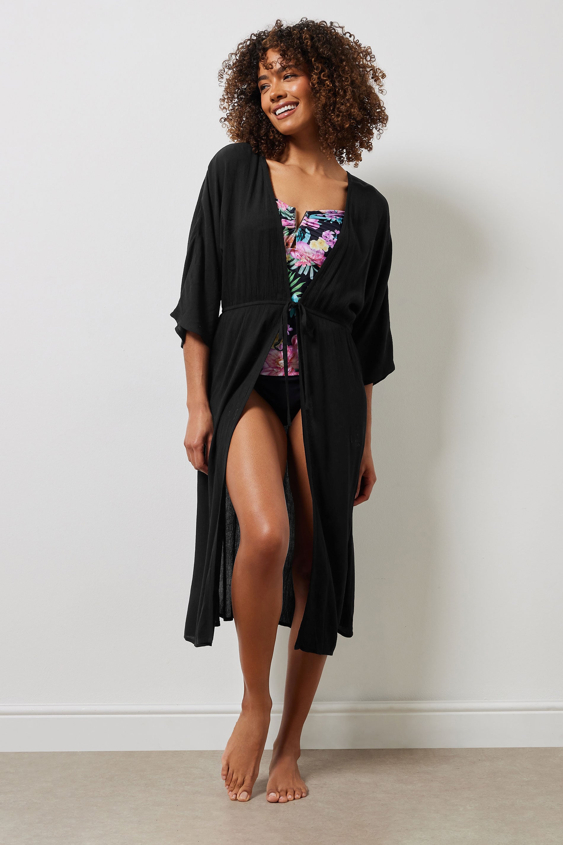 M&Co Black Crinkle Longline Kimono | M&Co 2