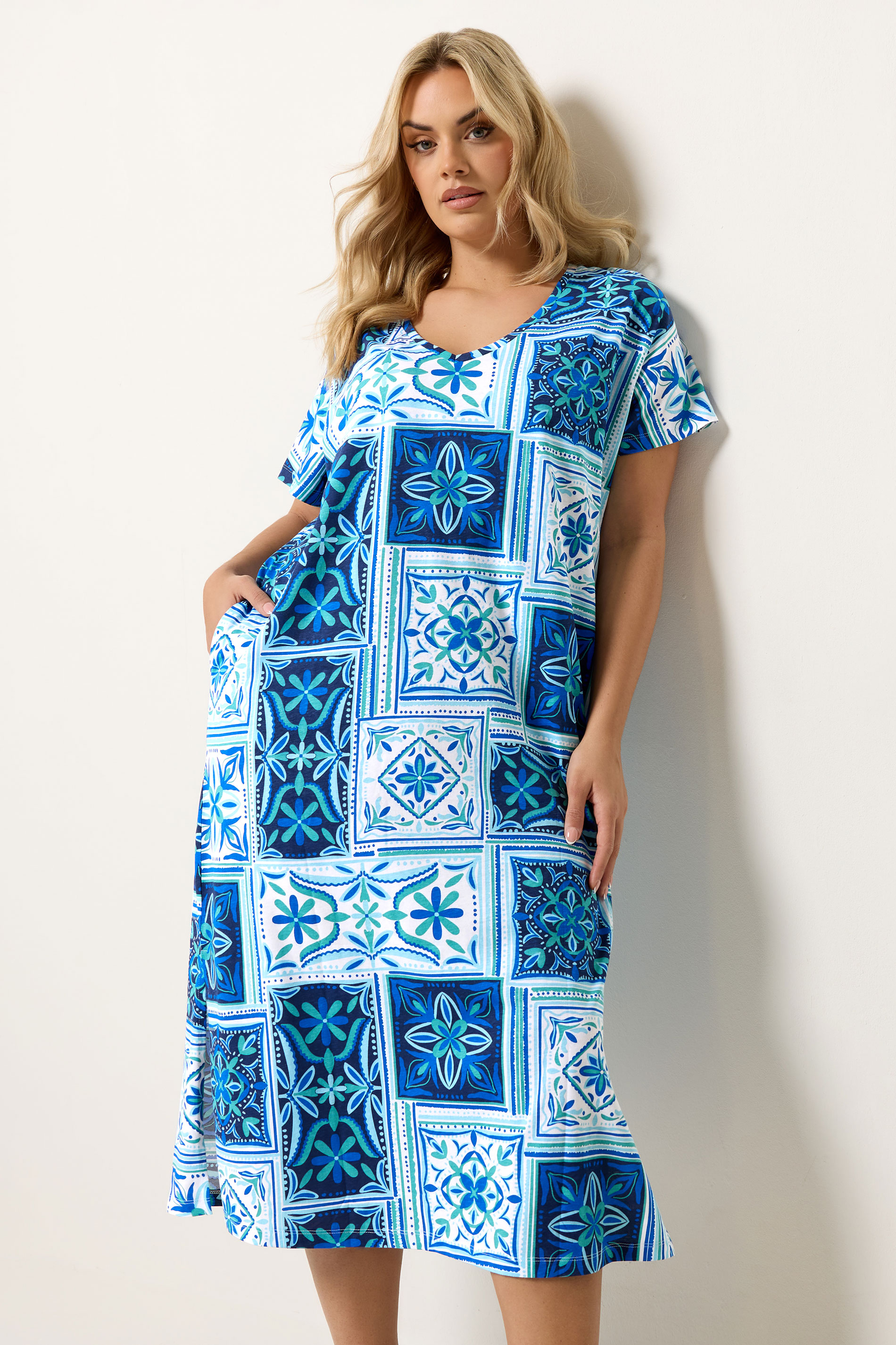 YOURS Plus Size Blue Tile Print Midi Dress | Yours Clothing 3