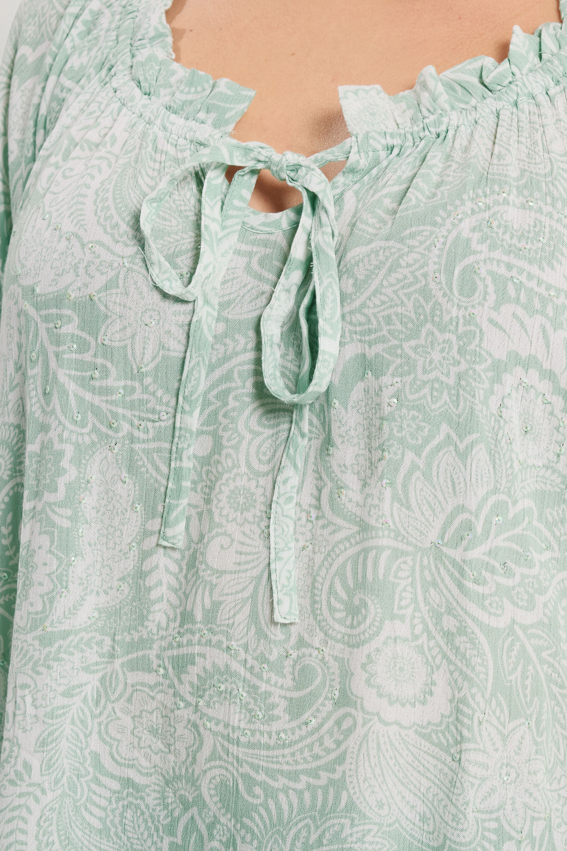 YOURS Plus Size Sage Green Textured Ditsy Floral Top | Yours Clothing 4