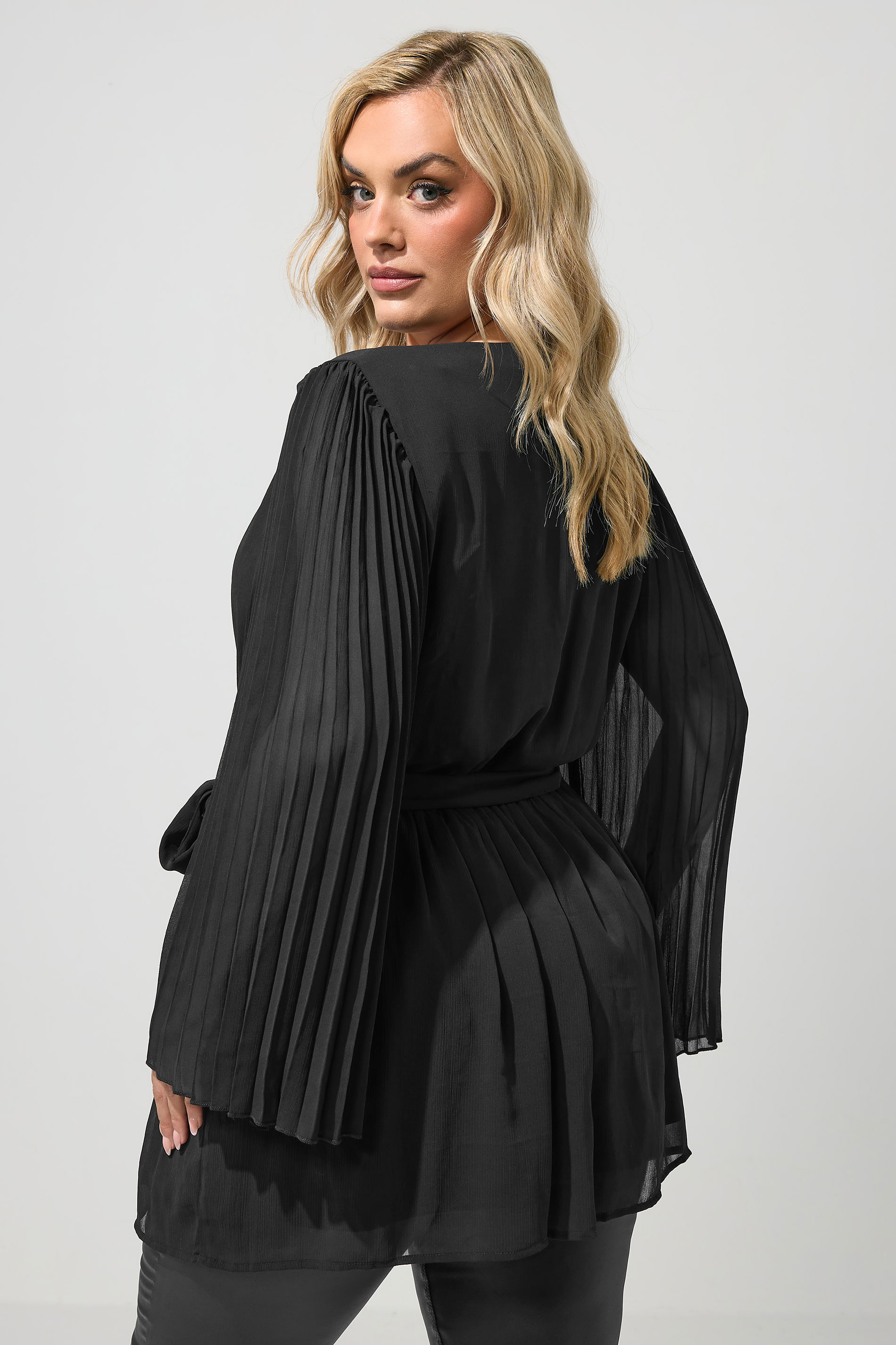 YOURS LONDON Plus Size Black Pleat Sleeve Wrap Top | Yours Clothing 2