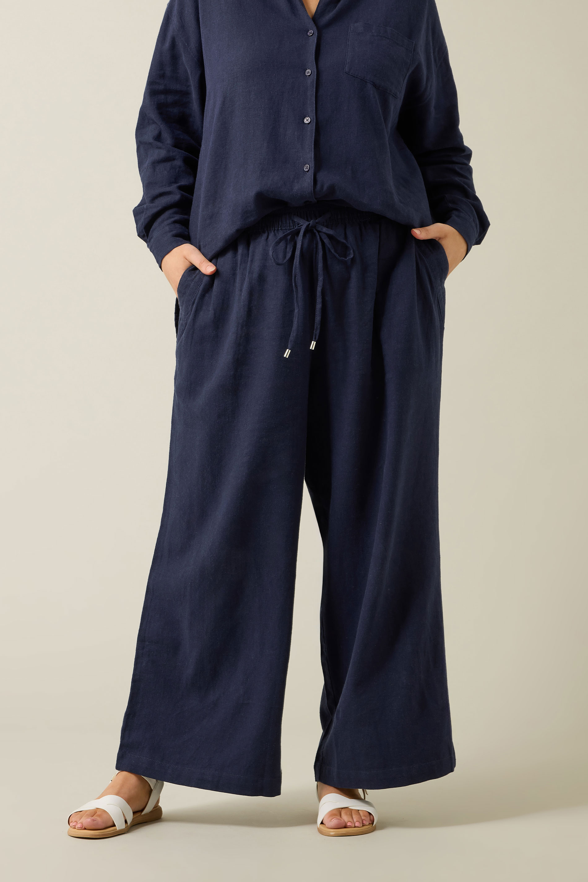 EVANS Plus Size Navy Blue Wide Leg Premium Linen Trousers | Evans 2