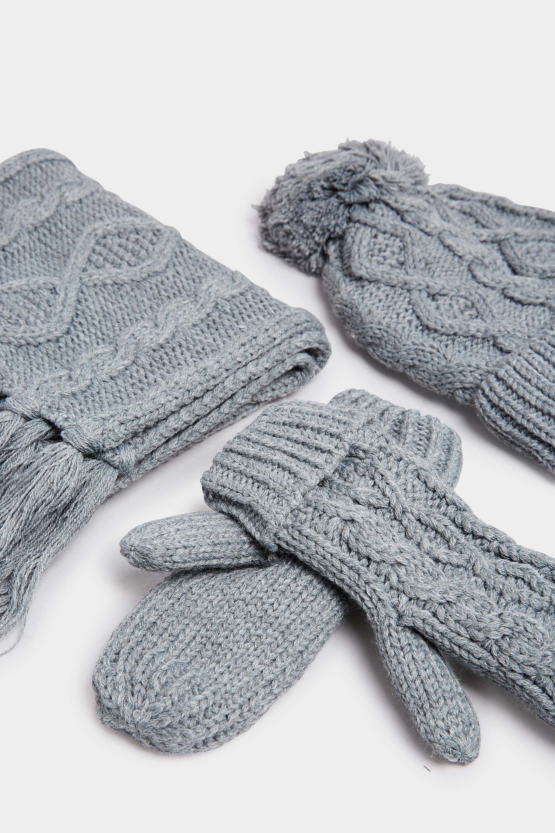 Grey Cable Knit Scarf Hat & Gloves Set 3