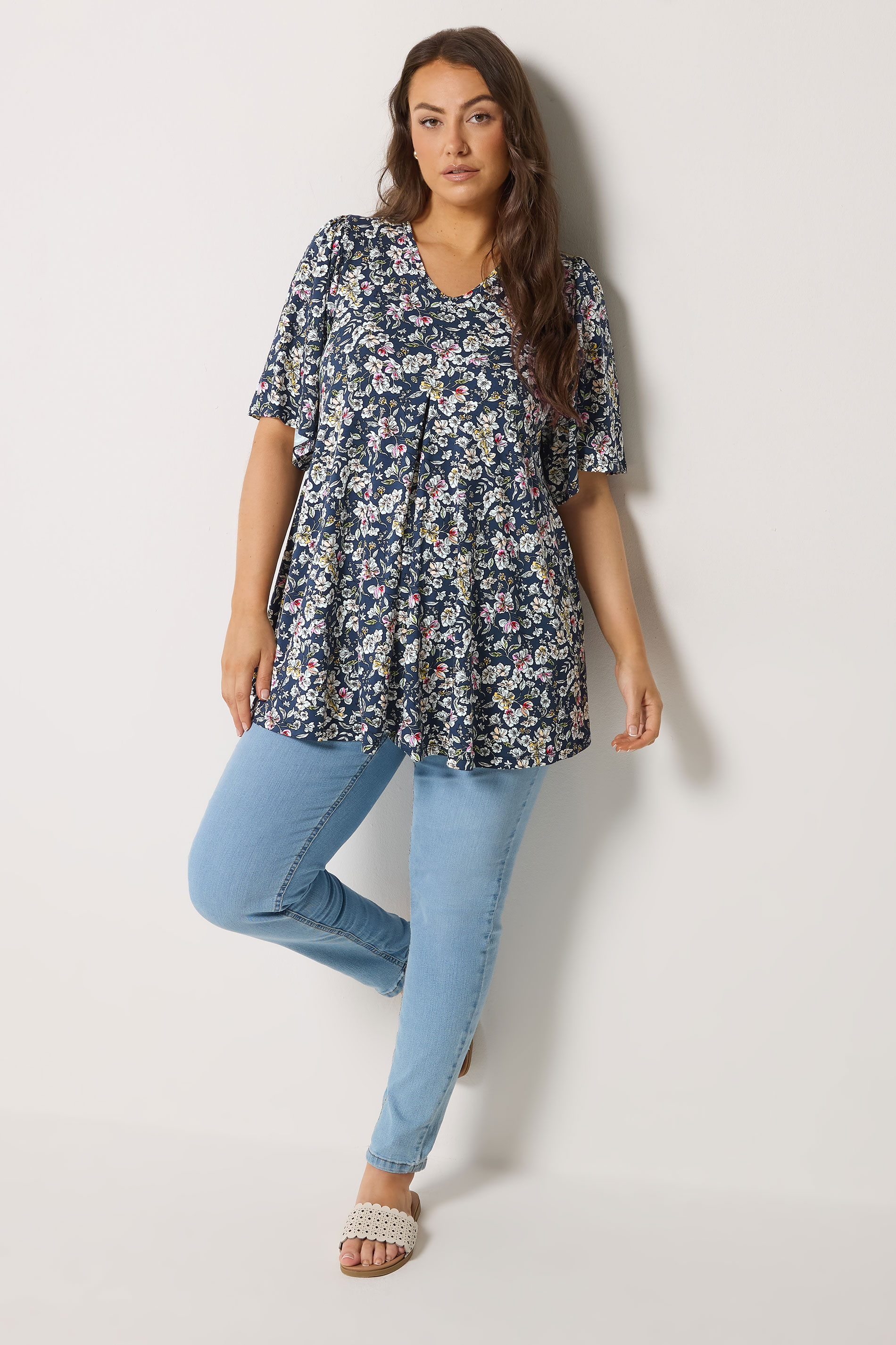 YOURS Plus Size Navy Blue Floral Pleat Front Top | Yours Clothing 1
