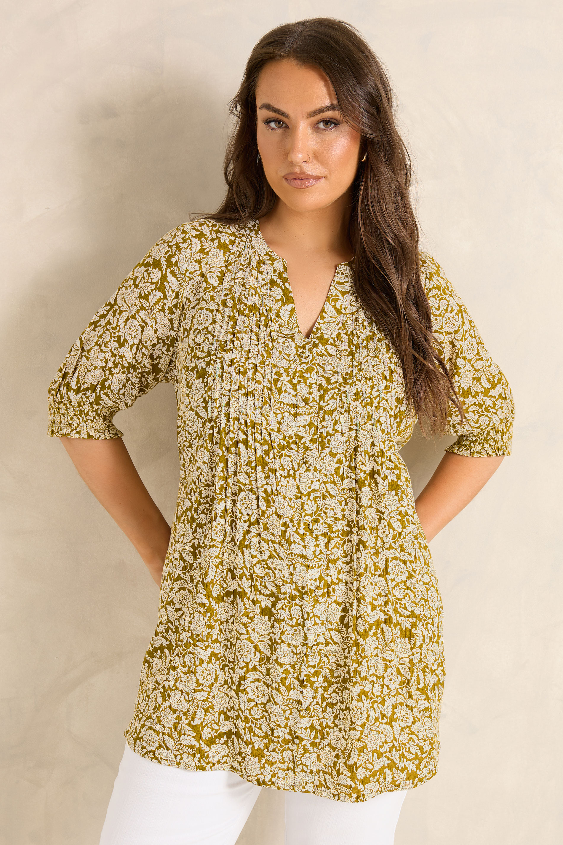 EVANS Plus Size Green Floral Pintuck Blouse | Evans 3