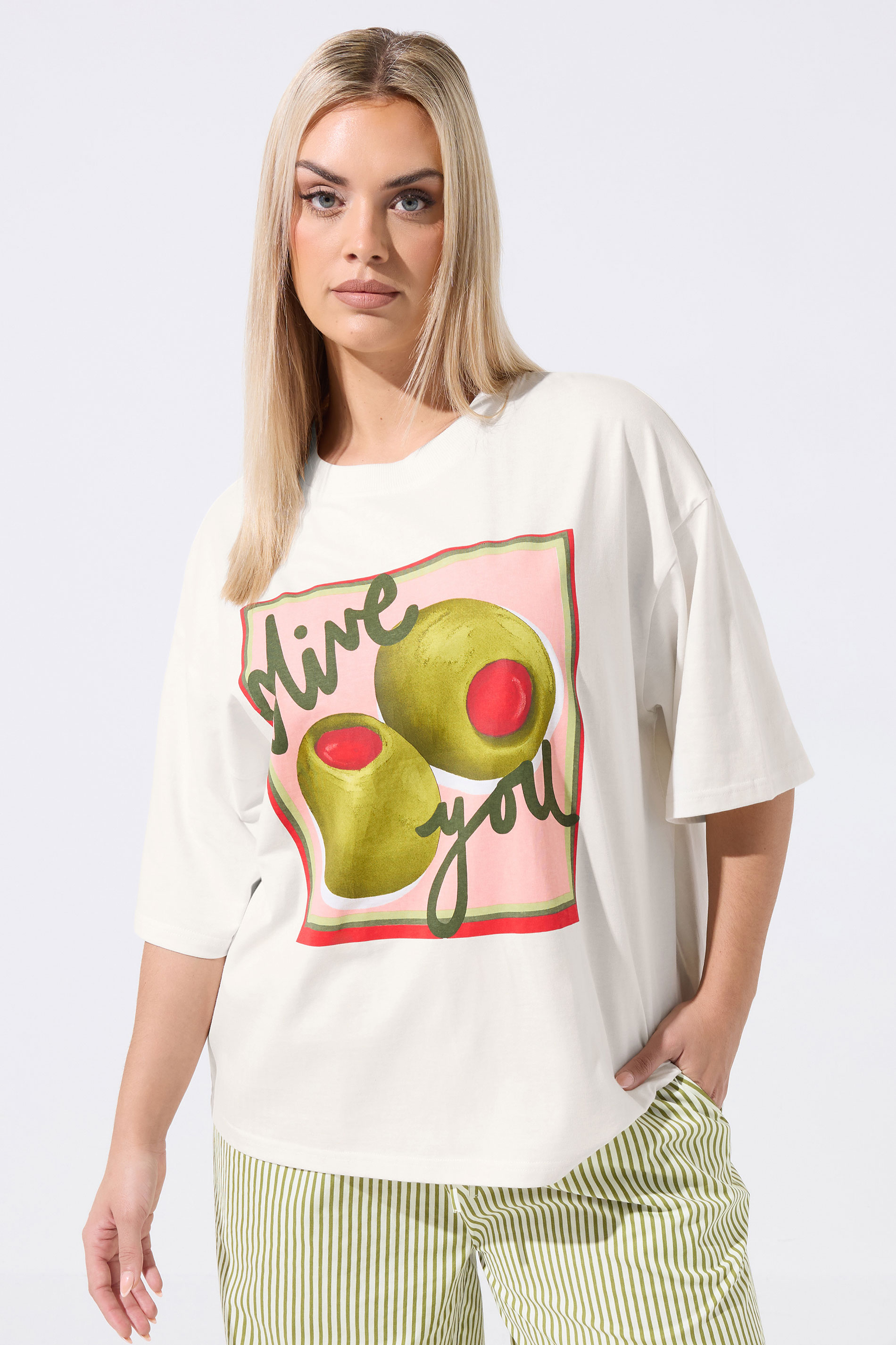 LIMITED COLLECTION Plus Size Ivory White 'Olive You' T-Shirt | Yours Clothing 3