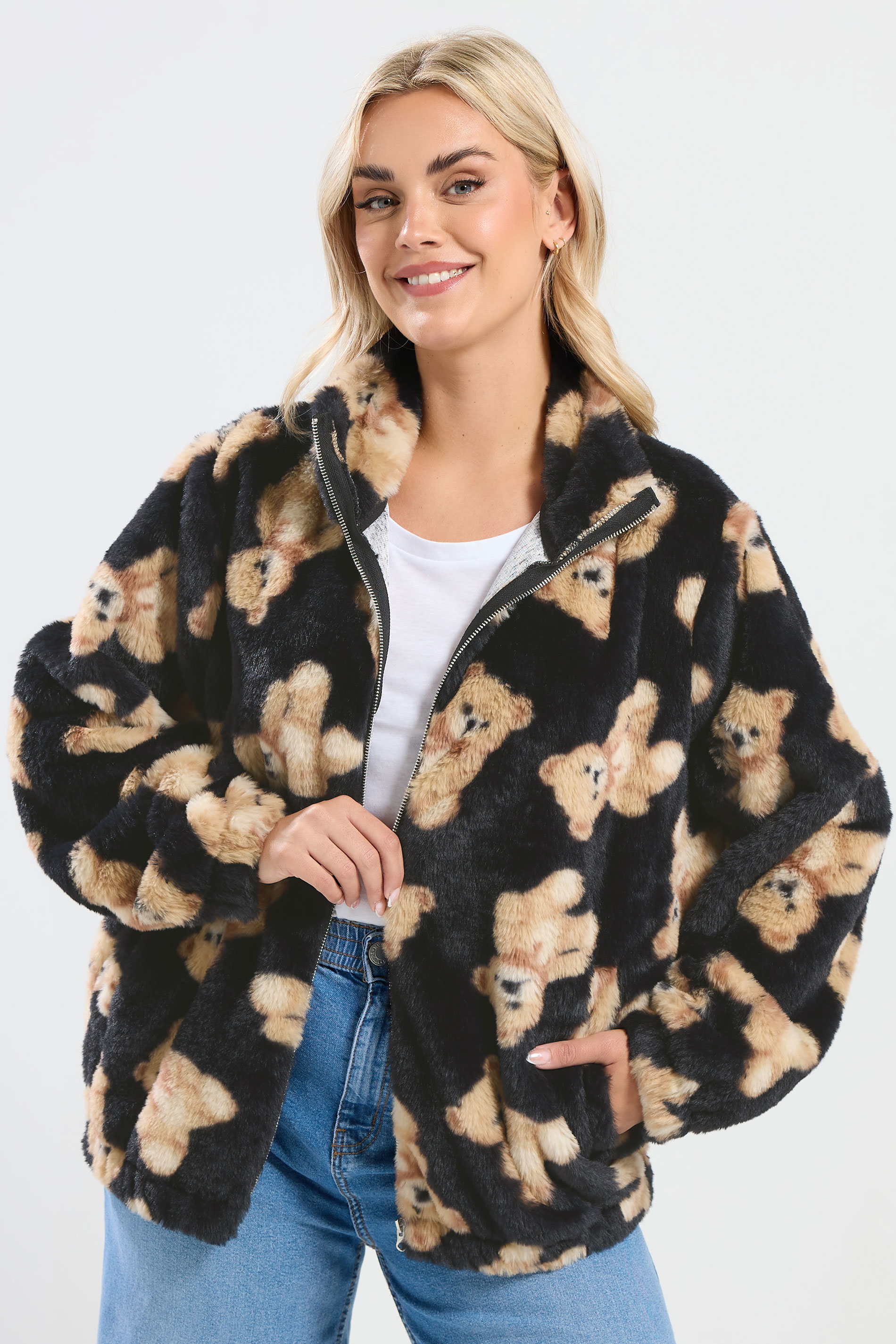 YOURS Plus Size Black Teddy Bear Faux Fur Fleece Jacket | Yours Clothing 3