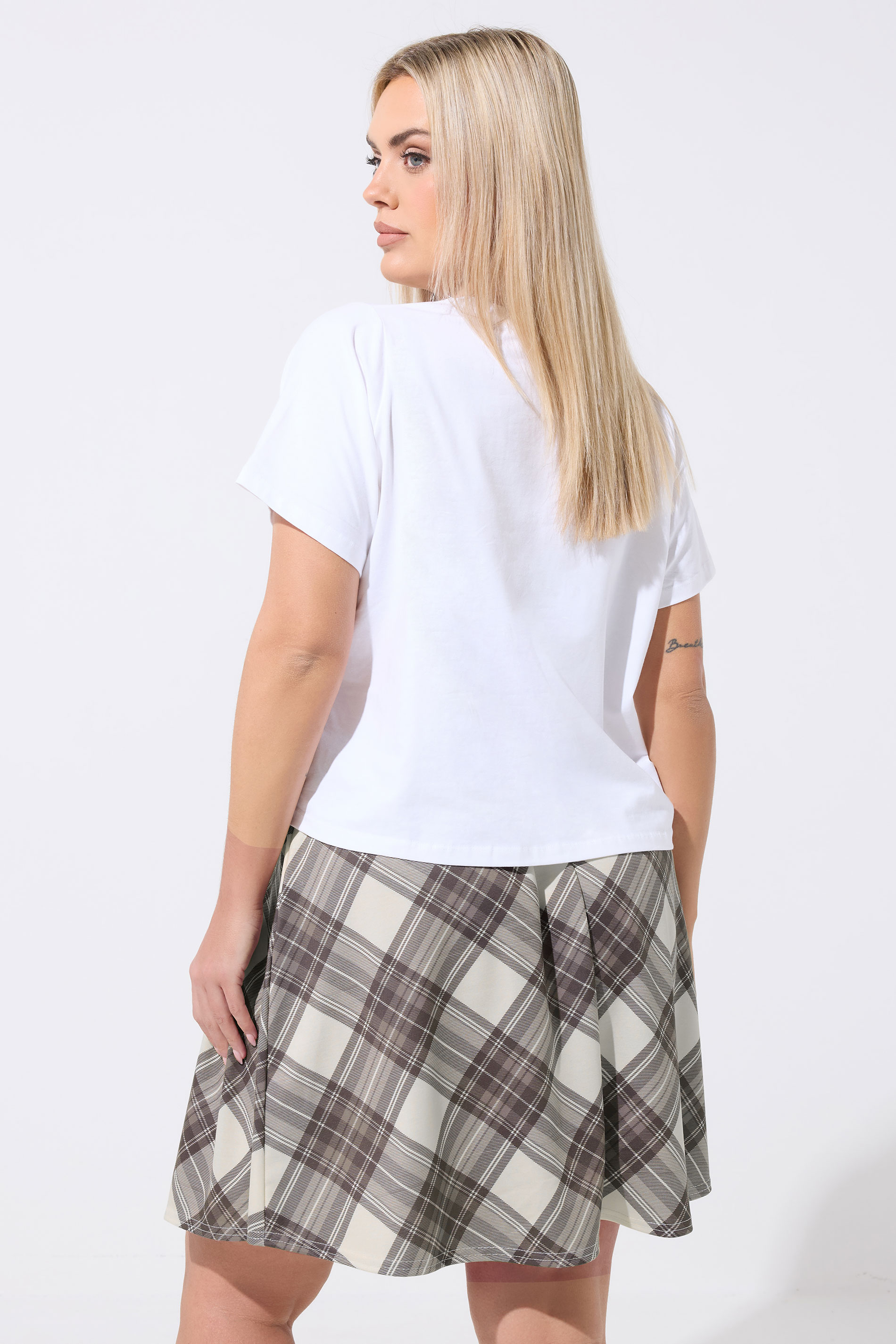 LIMITED COLLECTION Plus Size Natural Brown Check Pleated Skirt | Yours Clothing 2