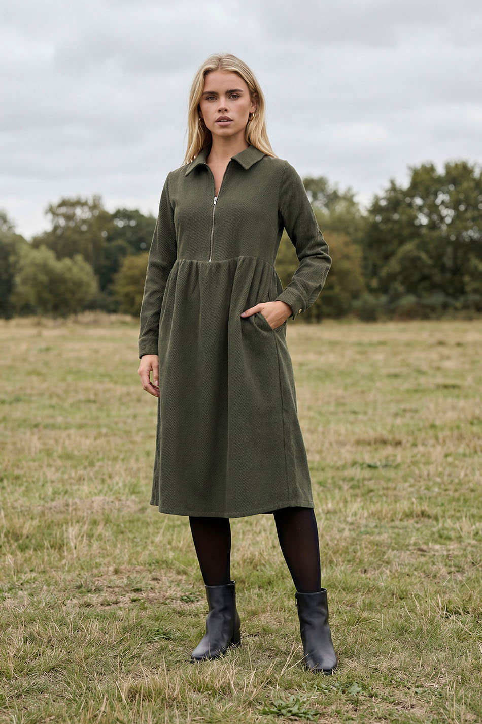 M&Co Petite Green Zip Detail Twill Dress | M&Co 3
