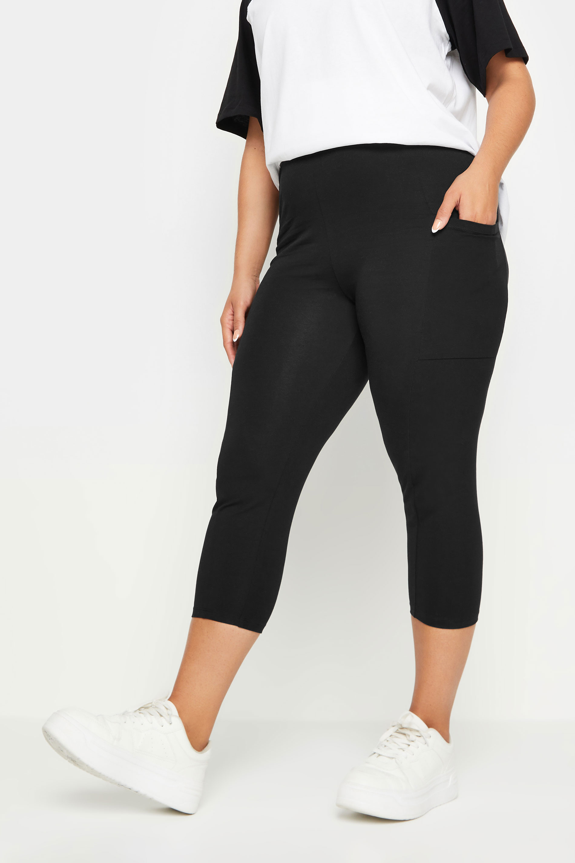 YOURS Plus Size Black Side Pocket Cropped Leggings | Yours Clothing 3