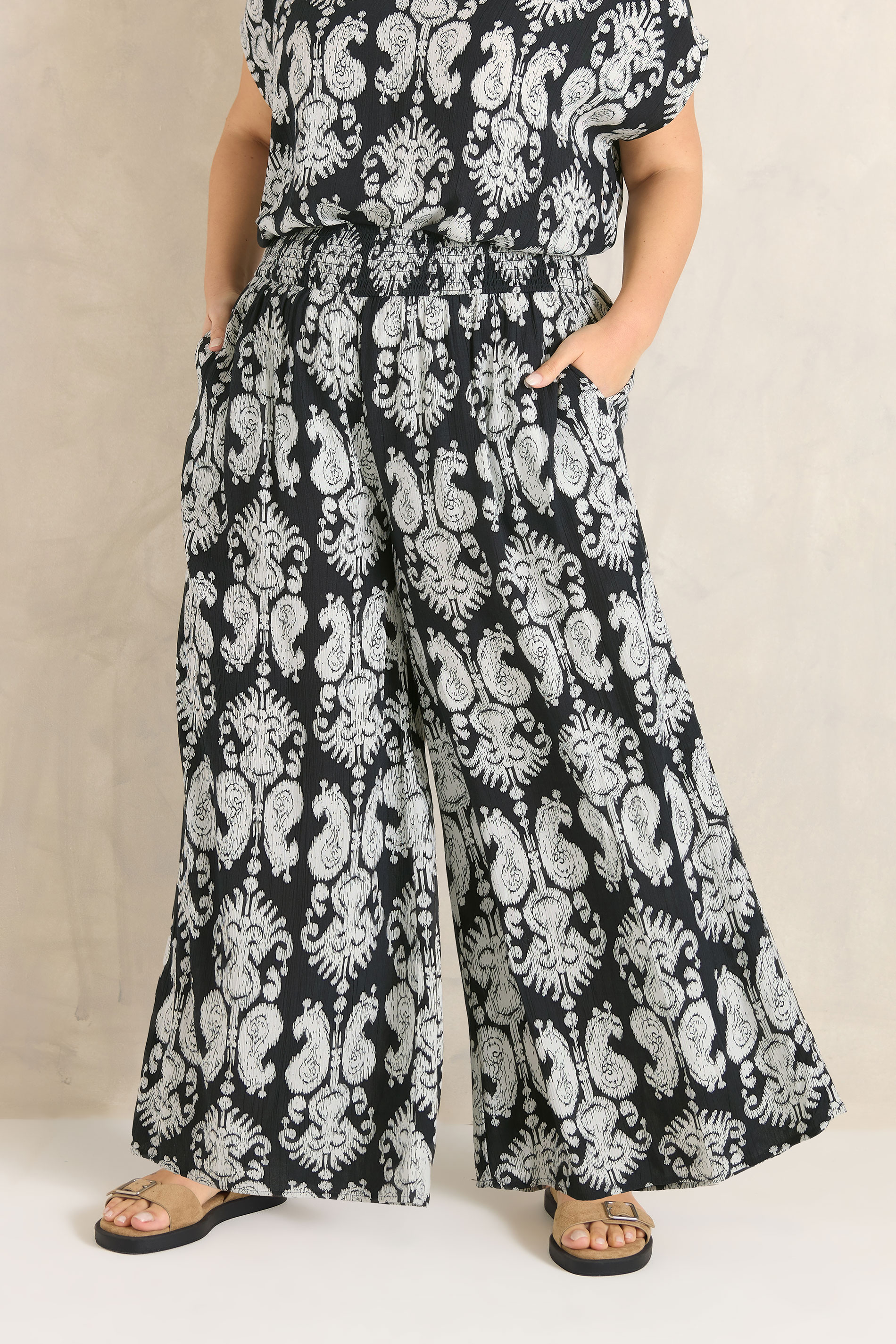 EVANS Plus Size Black Abstract Print Shirred Waist Trousers | Evans  3