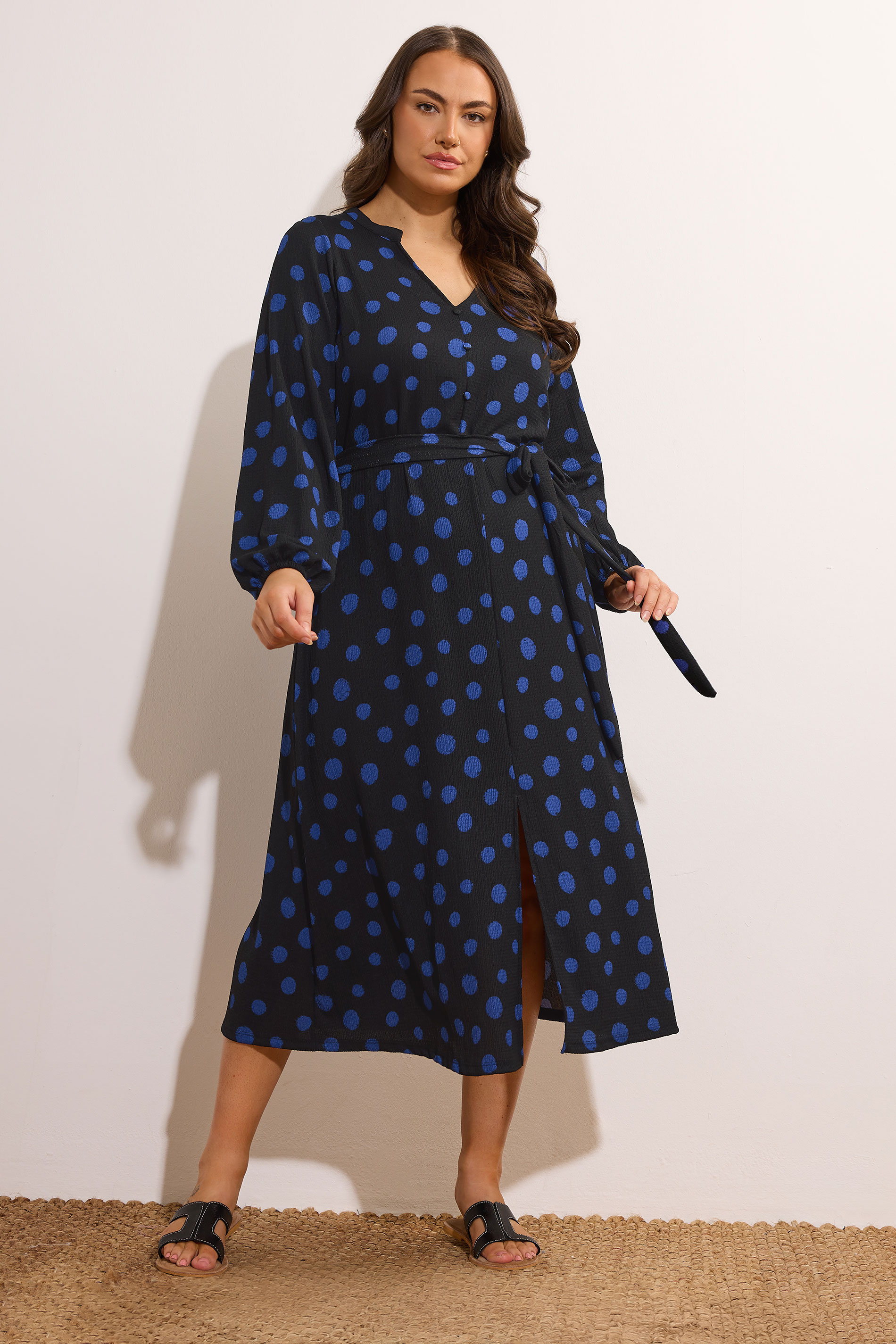EVANS Plus Size Black & Blue Spot Print Split Front Dress | Yours Clothing  1