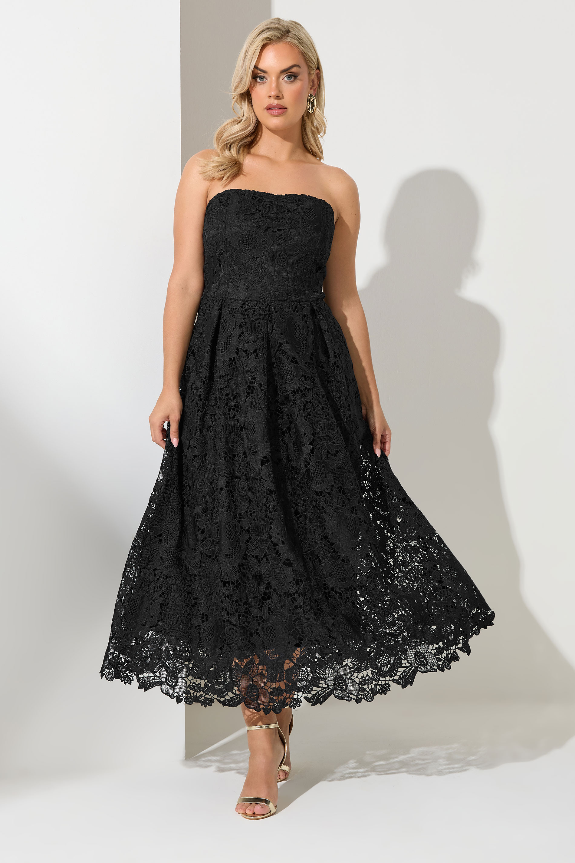 YOURS LONDON Plus Size Black Sleeveless Lace Maxi Dress | Yours Clothing 1