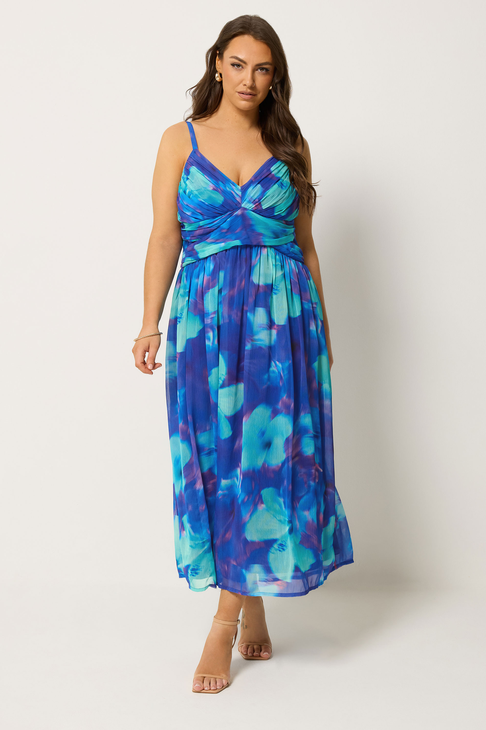 YOURS Plus Size Blue Floral Chiffon Maxi Dress | Yours Clothing 2