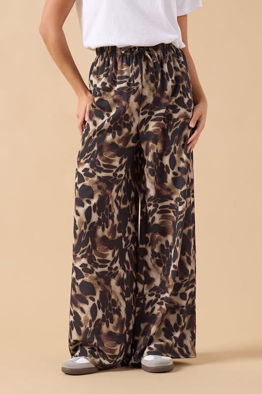PixieGirl Petite Women's Brown Leopard Print Crepe Wide Leg Trousers | PixieGirl 1