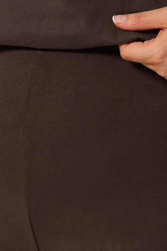 YOURS Plus Size Chocolate Brown Elasticated Waist Cropped Leggings | Yours Clothing 4
