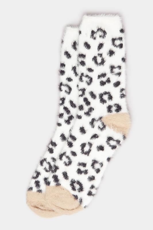  YOURSET 2 PACK Curve Black & White Leopard Print Ankle Socks