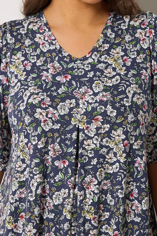 YOURS Plus Size Navy Blue Floral Pleat Front Top | Yours Clothing 4