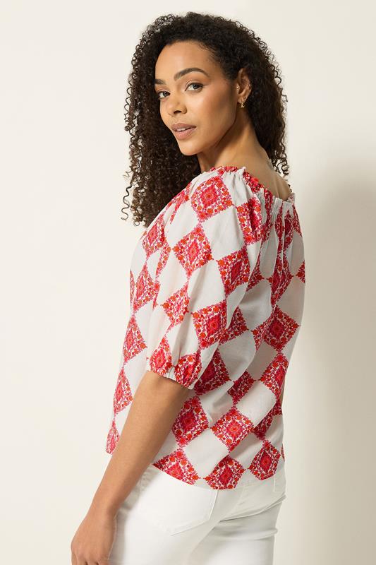 M&Co Ivory White Abstract Tile Print Top | M&Co 5