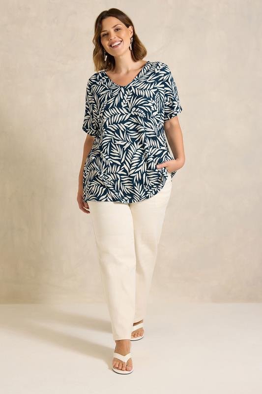 EVANS Plus Size Navy Blue Leaf Print Crinkle Blouse | Evans 1