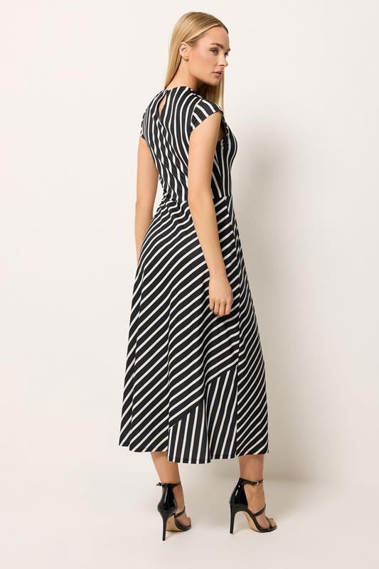 STAR Black Stripe Maxi Dress | StarByJM 2