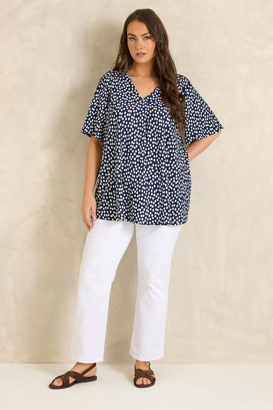 EVANS Plus Size Navy Blue Spot Print Pleat Front Top 1