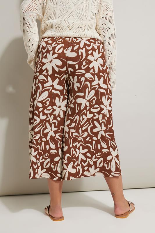 YOURS Plus Size Brown Floral Print Textured Midaxi Culottes | Yours Clothing 4