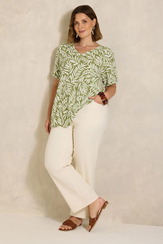 EVANS Plus Size Green Leaf Print Crinkle Blouse | Evans 1
