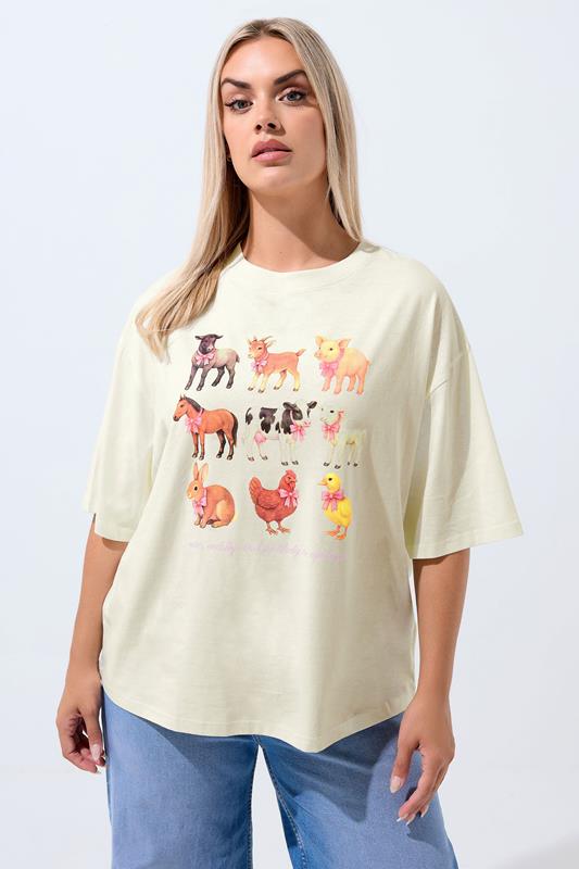  LIMITED COLLECTION Curve White Farm Animals Graphic Oversized T-Shirt