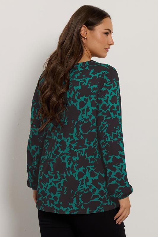 EVANS Plus Size Green Abstract Floral Stud Detail Top | Evans 2
