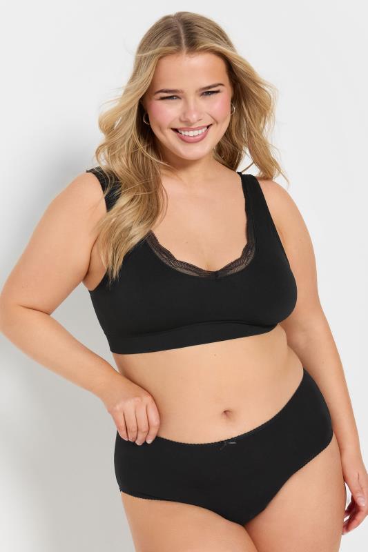 YOURSET 2 PACK Plus Size Black & White Lace Trim Seamless Bralette | Yours Clothing 5