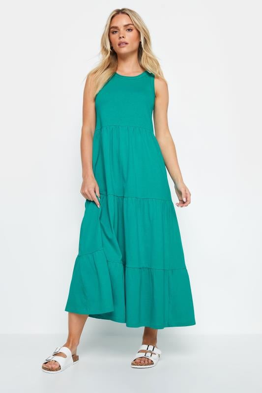 Women's  M&Co Petite Green Sleeveless Tiered Dress