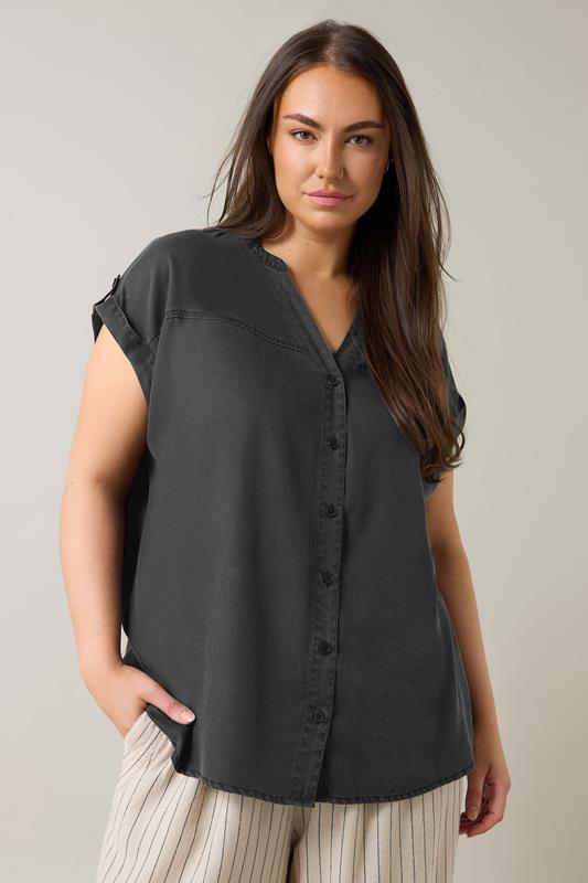EVANS Curve Black Lyocell Short Sleeve Denim Shirt